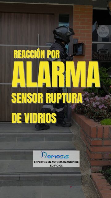 Se genera una alarma por sensor de ruptura de vidrio en el edificio.

Este tipo de sensor detecta vibraciones y frecuencias características de un vidrio roto, activando inmediatamente el protocolo de verificación.

📡 Procedimiento de reacción:

👉 Central confirma llegada al punto de activación.
👉 Se procede a verificar los vidrios del área protegida.

🔍 Resultado de la inspección:

✔ Los vidrios se encuentran totalmente en buen estado.
✔ No se observa ningún vidrio roto.
✔ No se detectan señales de intrusión.

📷 Se envía registro fotográfico del área verificada para conocimiento de la central.

Posteriormente se realiza verificación completa del entorno del edificio.

📡 Reporte final:
“Área verificada, vidrios en buen estado. No se observa ninguna novedad. Me retiro del punto sin novedad.”

💡 Así funciona un sistema de seguridad bien diseñado:
✔ sensores detectan el evento
✔ se activa el protocolo de reacción
✔ se verifica la situación
✔ y todo queda documentado.

🔐 En Domosis integramos sensores, cámaras y monitoreo para que los edificios tengan protección real y verificable.

❤️ Dale LIKE si crees que la seguridad debe tener protocolos claros.
👥 Síguenos para conocer cómo funcionan los sistemas de seguridad para edificios inteligentes.
💬 Escríbenos si quieres implementar sensores, monitoreo y protección inteligente en tu edificio.

#Domosis
#SeguridadElectrónica
#SensorDeRupturaDeVidrio
#Alarmas
#EdificiosInteligentes
#Monitoreo247
#ControlDeAcceso
#CCTV
#SmartBuilding
#SeguridadReal
#Bogotá
#TecnologíaQueProtege