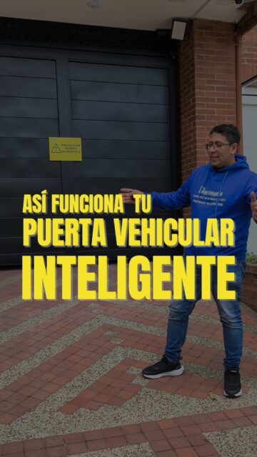 Cómo usar la puerta vehicular automatizada de tu edificio | Domosis
🚨 Una puerta vehicular mal usada puede convertirse en un problema de seguridad para todo tu edificio.
Por eso es importante conocer exactamente cómo funciona. Aquí te explicamos paso a paso:

▶️ Para ingresar:

Llega al área de acceso
Pulsa el botón una sola vez
Espera a que la puerta abra completamente antes de ingresar
Avanza hasta el fondo
Pulsa nuevamente el botón para cerrar

◀️ Para salir:

Pulsa el botón y espera que la puerta abra completamente
Sale el vehículo
⚠️ Espera siempre a que la puerta cierre antes de arrancar

📱 ¿Cómo abres la puerta?
Cada propietario tiene su propio control y acceso a través de la app FULLARM desde el celular.

⚠️ Importante:
Si un vehículo queda estacionado sobre las fotoceldas, la puerta no cerrará.
Si pasan más de 2 minutos, el sistema activará la alarma automáticamente.

La tecnología protege tu edificio, pero funciona mejor cuando todos la usan correctamente.
¿Tienes preguntas sobre tu sistema vehicular? 📲 Escríbenos.
Domosis — Más de 10 años automatizando edificios en Bogotá.